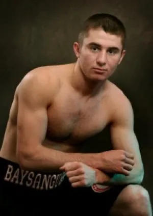 Zaurbek Baysangurov vs Richard Gutierrez (2010)