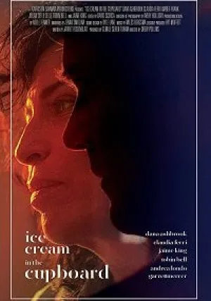 Мороженое в шкафу (2019)